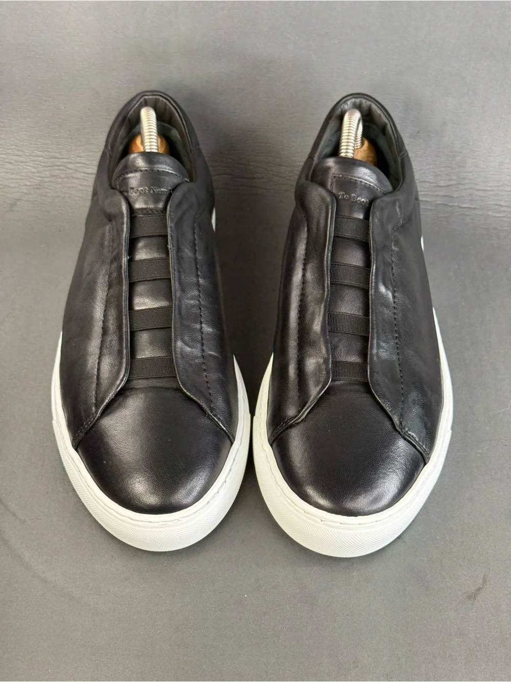 To Boot Campion Black Calf Leather Elastic Slip-On Sneaker men’s size 10